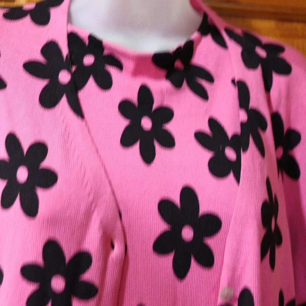 Joseph A. Qu'est Ce Bright Pink with Black Daisy Print Cardigan Sweater & Shell
